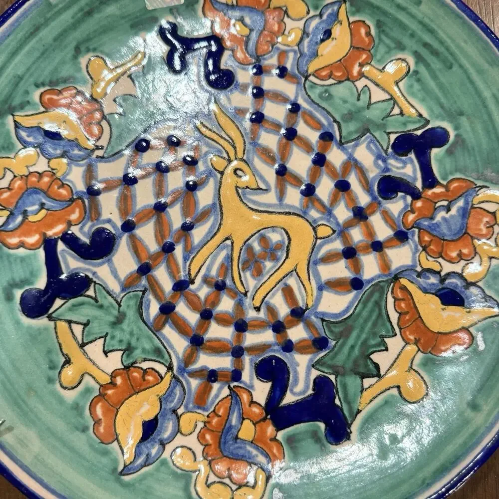 VTG Mexican Talavera Original Signed V. Perez 11” Deer Floral Plate Wall Decor